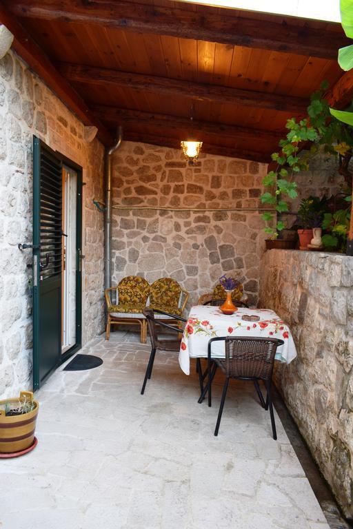 Captain'S House In Dobrota Kotor Bagian luar foto